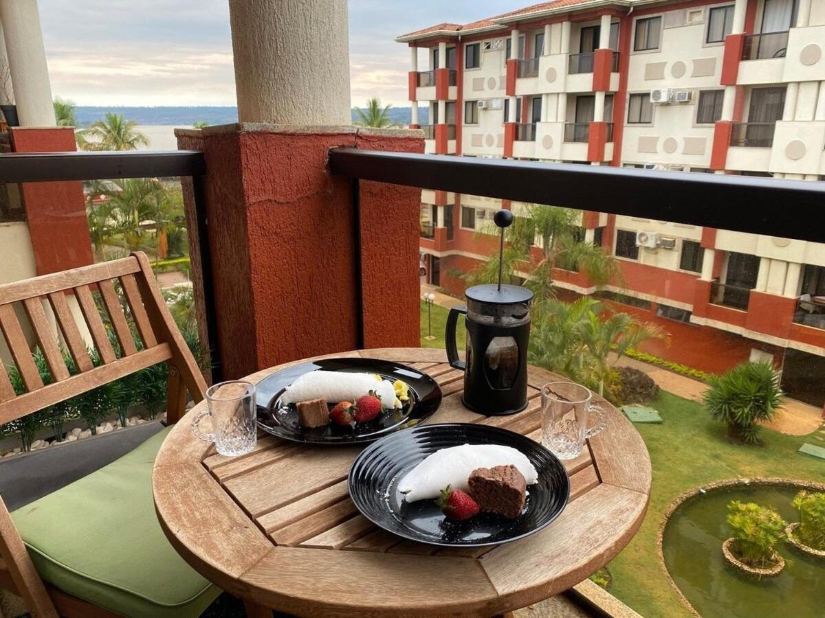 Luxuoso Flat Lake Side Com Vista Para O Lago Brasília Exterior photo